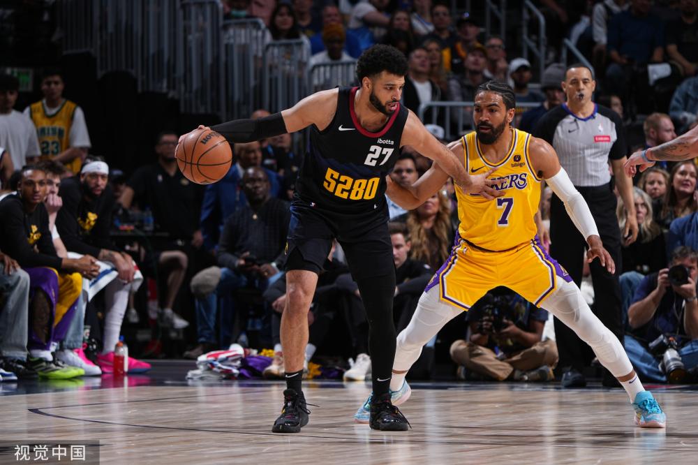 同时也在商 同时也在商