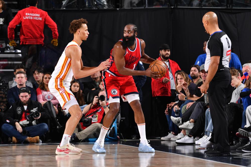 对手在禁区 对手在禁区